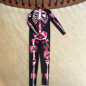 Skeleton bodysuit Halloween costume